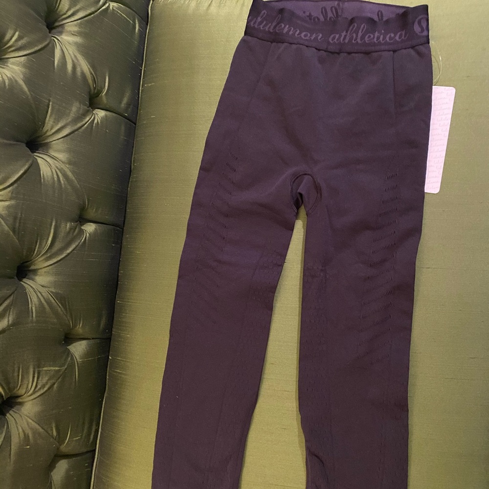 Lululemon light speed crop leggings